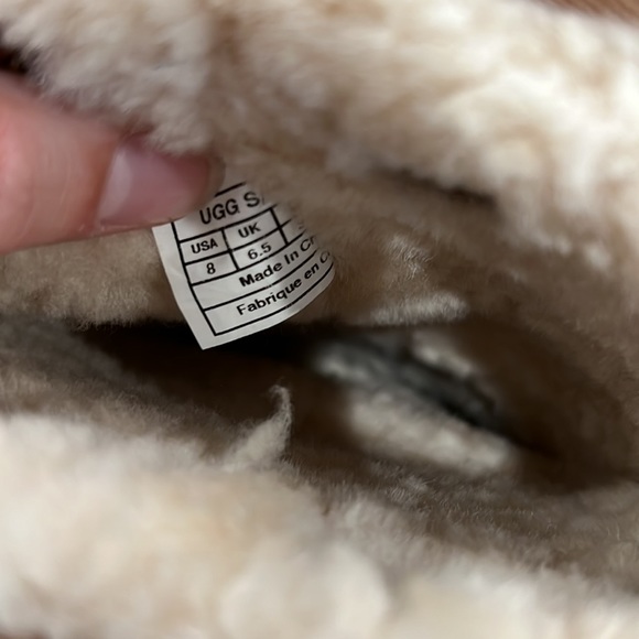 UGG boots - Picture 4 of 5